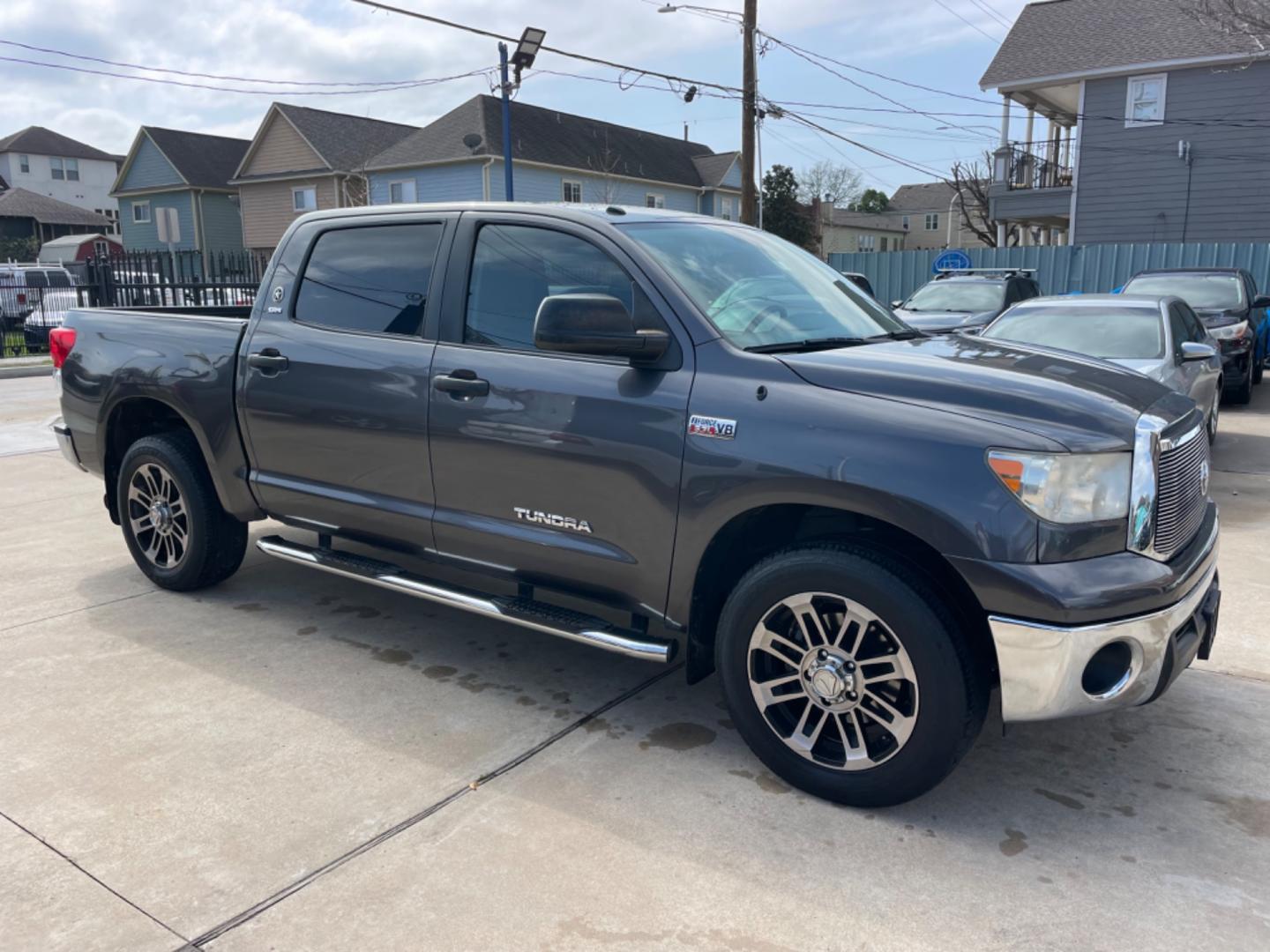 2012 Gray /Silver Toyota Tundra (5TFEY5F17CX) , located at 1501 West 15th St., Houston, 77008, (713) 869-2925, 29.797941, -95.411789 - Photo#1